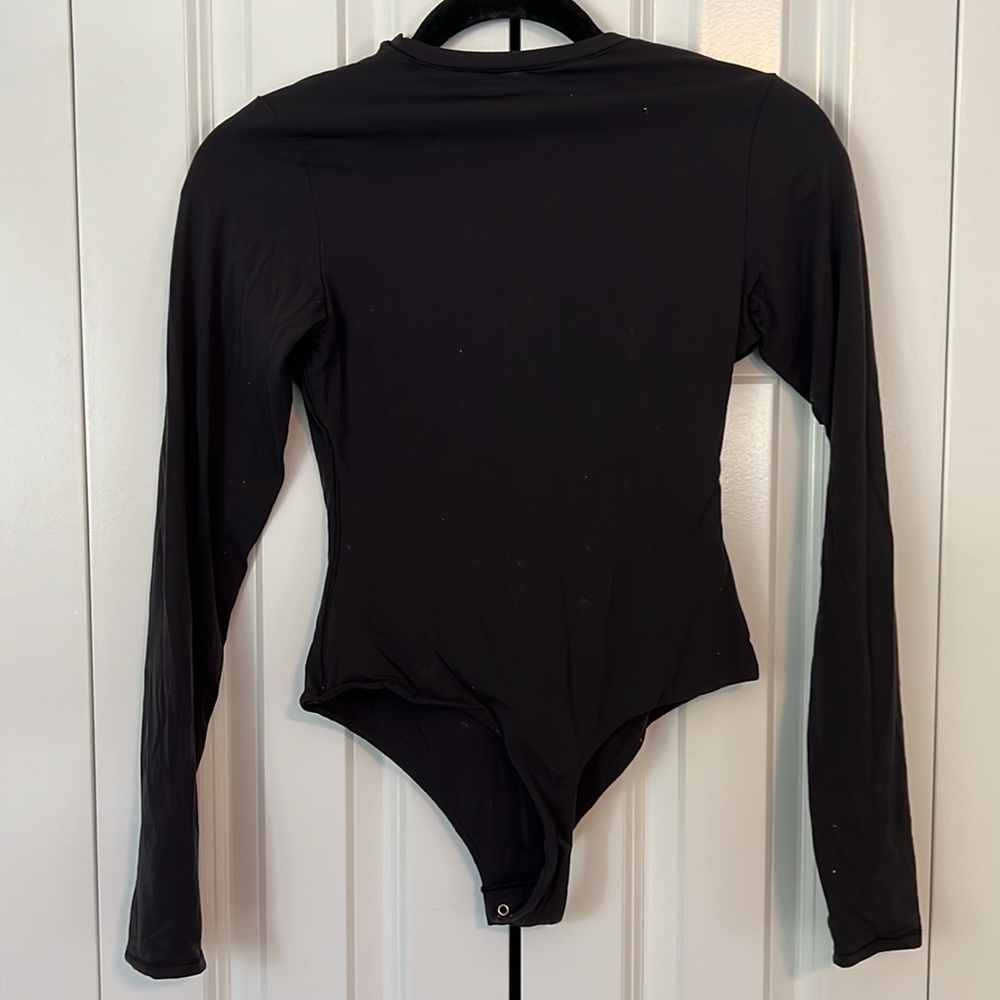Skims Fits Everybody Long Sleeve Bodysuit Black - Picture 3 of 3